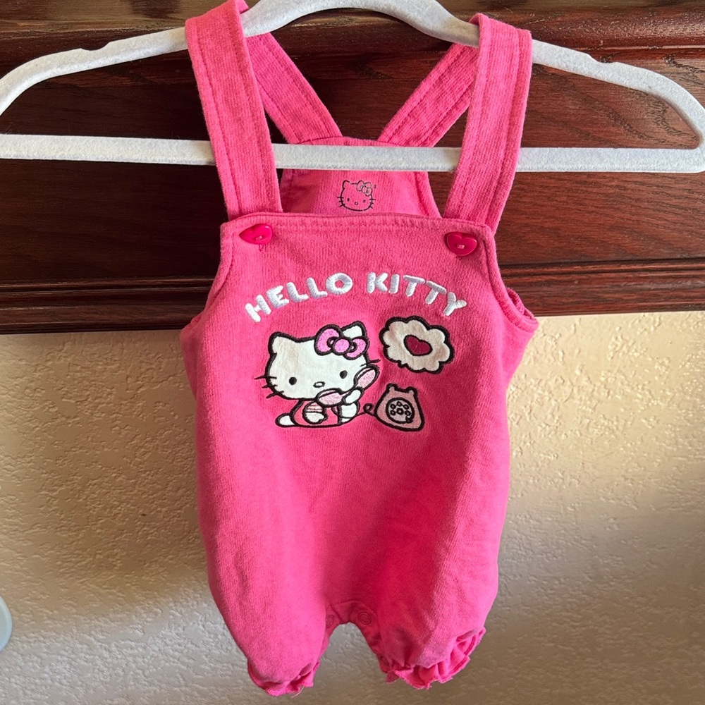 Hello Kitty By Sanrio Baby Girl Size 9M Bright Pink Baby Overalls Onesie Outfit